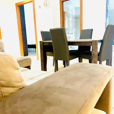 Tiburtina Station Apartment-3